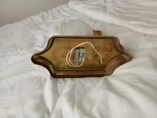 Lámpara de pared vintage dorada