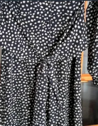 Lote vestidos pantalón y jersey por 18€