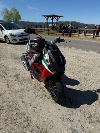 Moto Italjet Scooter Automática