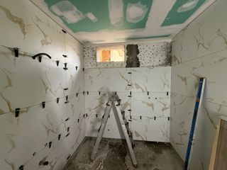 Instalación Azulejos para baños, balcones y suelos