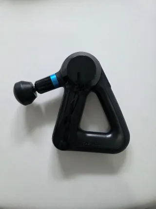 Theragun Elite Negra