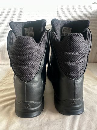 Botas Adidas gsg 9.2 talla 44