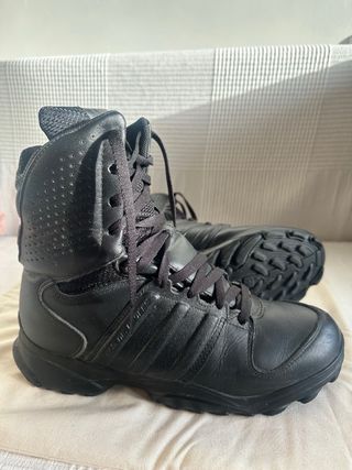 Botas Adidas gsg 9.2 talla 44