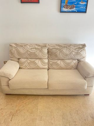 Sofá 2 plazas beige