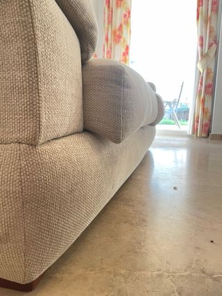 Sofá 2 plazas beige
