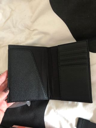 Funda Pasaporte/Cartera Victoria Secret Negra