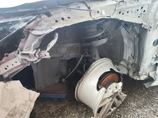 Toyota Corolla 2021 solo para piezas