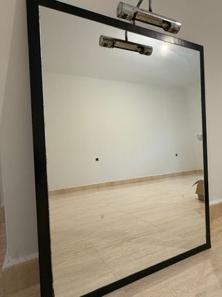 Espejo marco negro