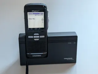 Grabadora profesional Grundig Digta 7 + Estación