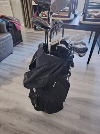 Juego de palos y Bolsa de golf Titleist negra