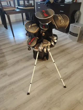 Juego de palos y Bolsa de golf Titleist negra