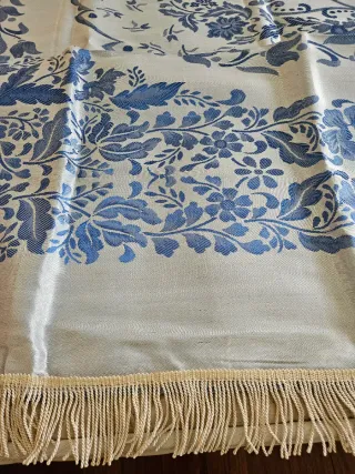 Colcha Damasco Livorno Antiga branca/Azul