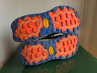 Zapatillas New Balance Hierro V7 Trail Running