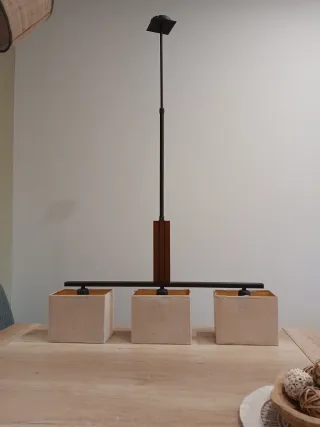 Lámpara de techo moderna madera y tela