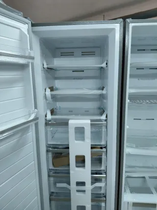 Pareja Frigorífico y Congelador Verticales