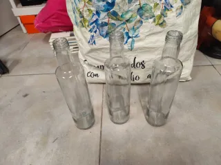 Lote 28 botellas cristal grandes