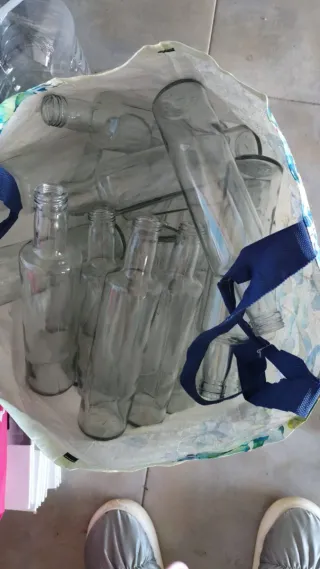 Lote 28 botellas cristal grandes