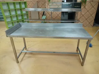 Mesa de trabajo de acero inoxidable