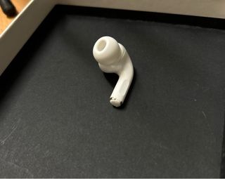 Airpods Pro 2da Gen A3048 izquierdo