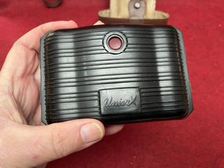 cámara fotográfica antigua Univex de baquelita.