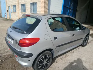Peugeot 206 2001