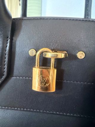 Bolso Louis Vuitton City Steamer Negro