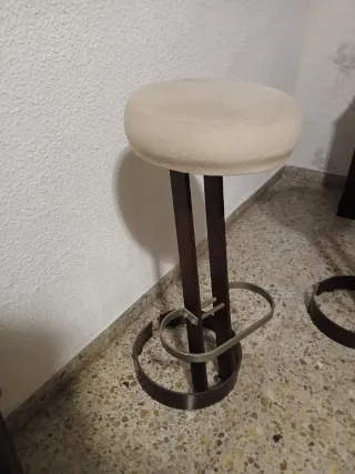 Taburete Vintage Madera Metal Tela Beige Marrón