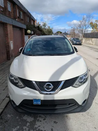 Nissan Qashqai 2015 - Con Factura