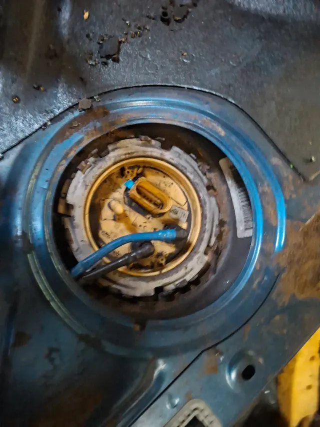 Bomba gasolina Audi A3 3.2 8P / Golf R32