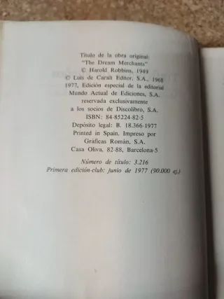 Traficantes De Sueños Nunca Me Abandones Profanado