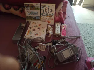 Consola Nintendo Wii + Juegos y Accesorios
