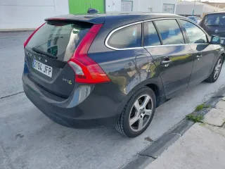 Volvo V60 2012