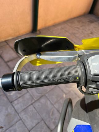 Suzuki Vstrom 650 XT Adventure Moto