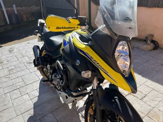 Suzuki Vstrom 650 XT Adventure Moto