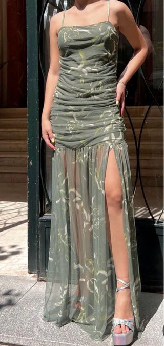 Vestido largo verde Glowrias con estampado floral