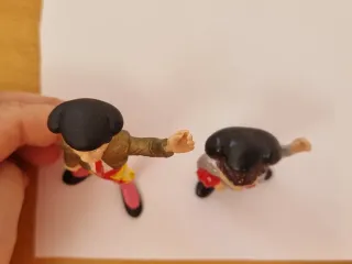 Lote 2 figuras PVC duo sacapuntas