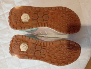 Deportivas Mustang Mujer Beige y Rosa