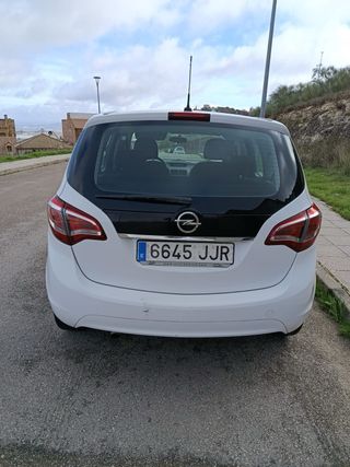 Opel Meriva 2015 (glp)