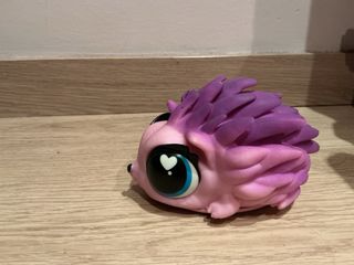 Juguetes: Erizo y Camaleón