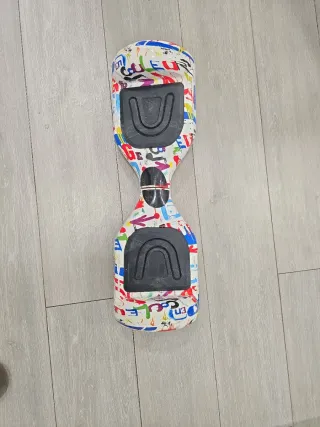 Hoverboard con diseño graffiti