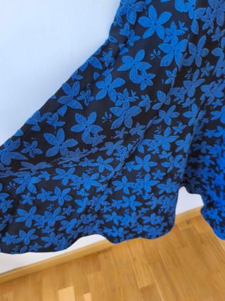 Vestido CH Carolina Herrera azul flores talla 4