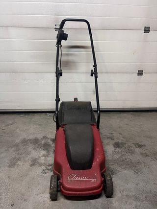 Cortacésped Eléctrico Rojo