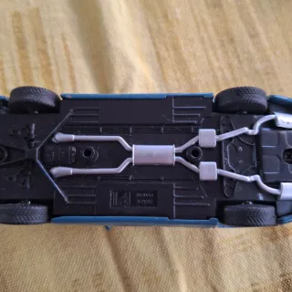 Modellino Jaguar S-Type Blu