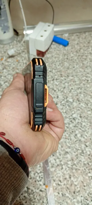 Móvil Doogee Negro/Naranja