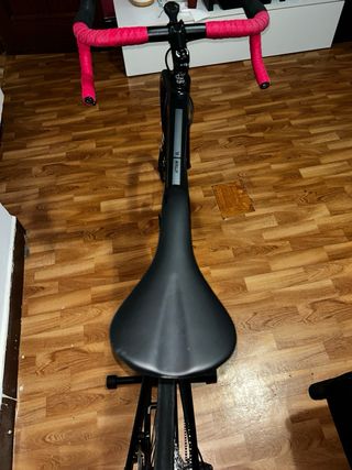 Bicicleta de carretera Cube