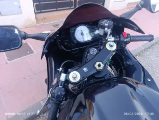 Suzuki GSX-R 600 Negra