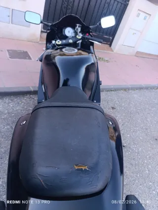 Suzuki GSX-R 600 Negra