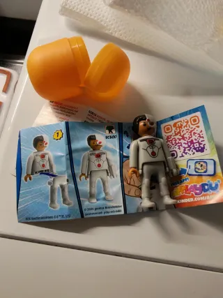 DC Playmobil Kinder Sorpresa Cyborg VC300