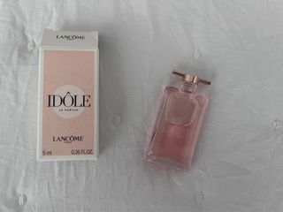 Miniatura Idôle de Lancôme y Bolso de Fiesta