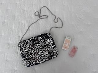 Miniatura Idôle de Lancôme y Bolso de Fiesta